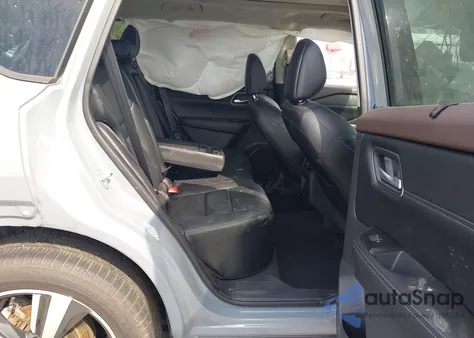 2021 Nissan Rogue Sl Intelligent Awd z USA, uszkodzony, nr VIN 5N1AT3CB0MC843478